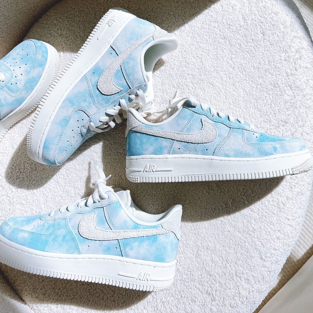 Womens Nike Air Force Cloud